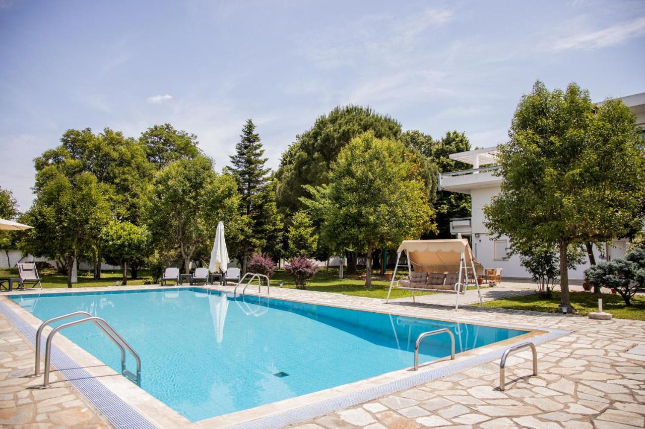 Zeusplace Poolvilla Natura Paralia Katerini Kateríni Exterior foto